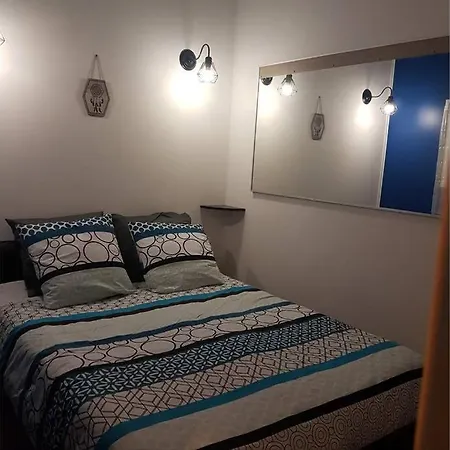 アパート Cozi, Balneo, Clim, Centre, 15m De La Cite A Pied