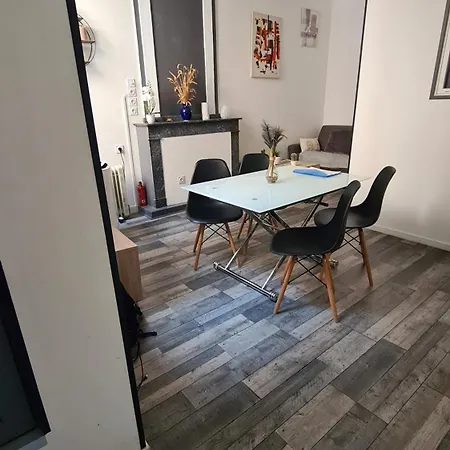 Apartment Appart Cosy Avec Balneo, Balcon, Clim A 15 Min De La Cite *